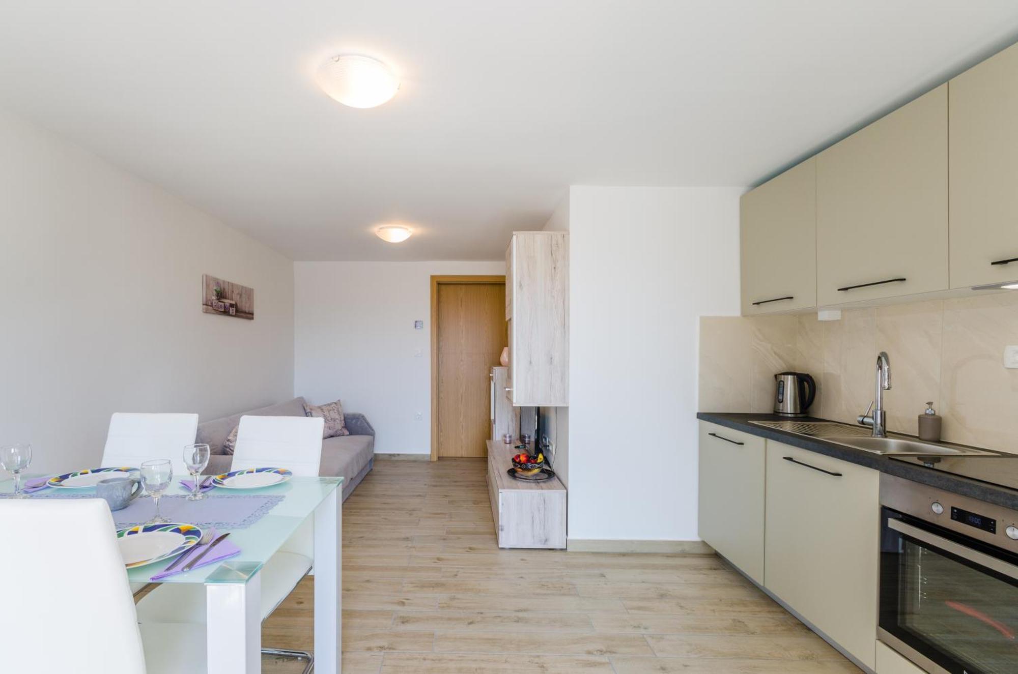 Apartmán Leng Dramalj Exteriér fotografie