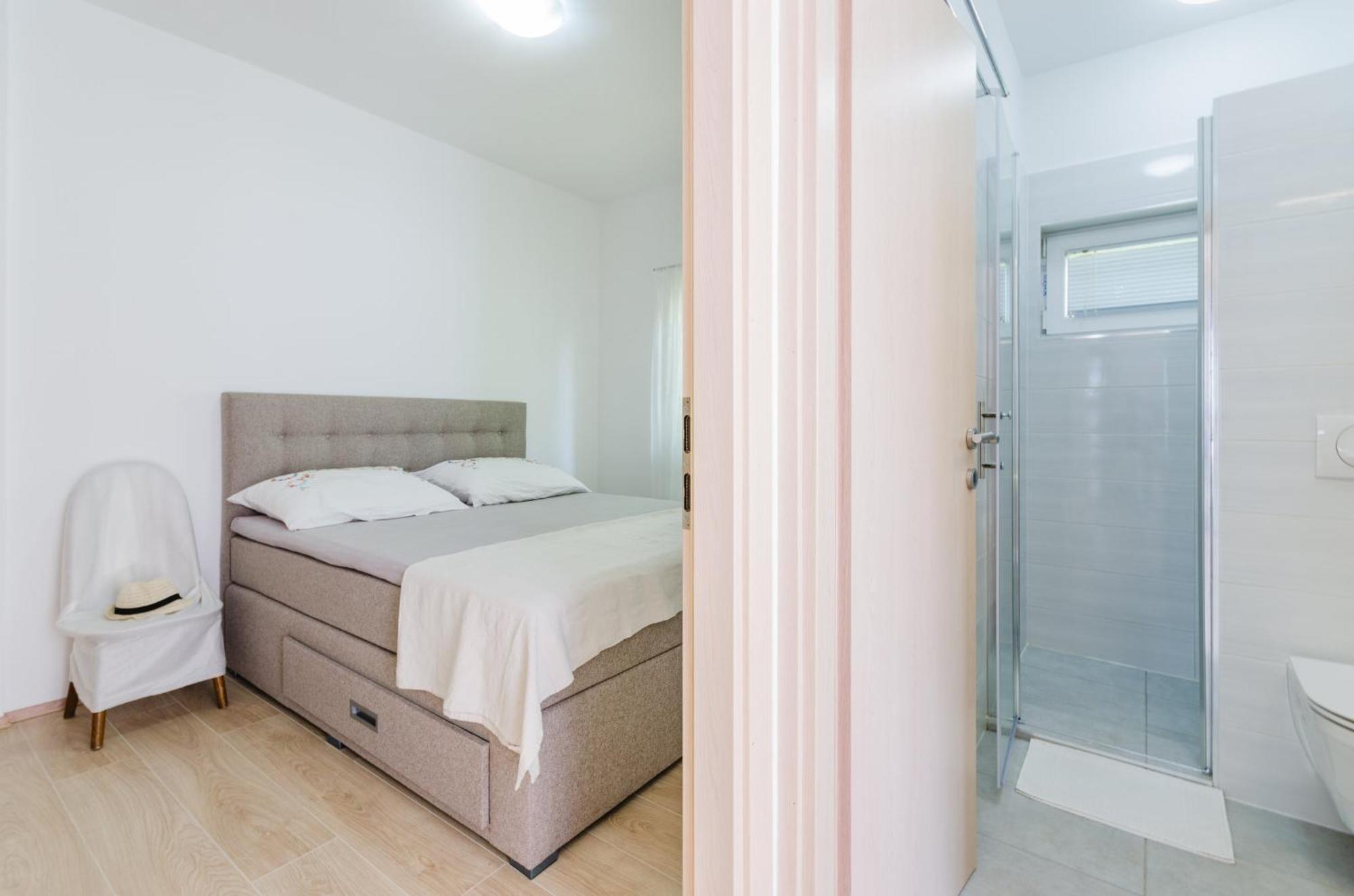 Apartmán Leng Dramalj Exteriér fotografie